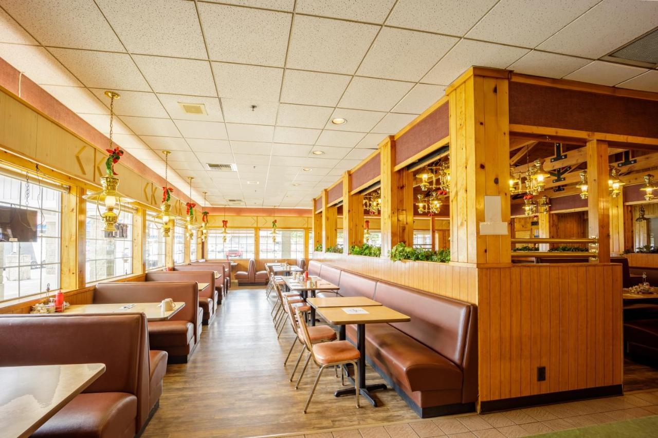 The Summit Inn Snoqualmie Pass Εξωτερικό φωτογραφία