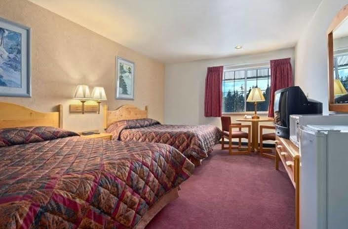 The Summit Inn Snoqualmie Pass Εξωτερικό φωτογραφία
